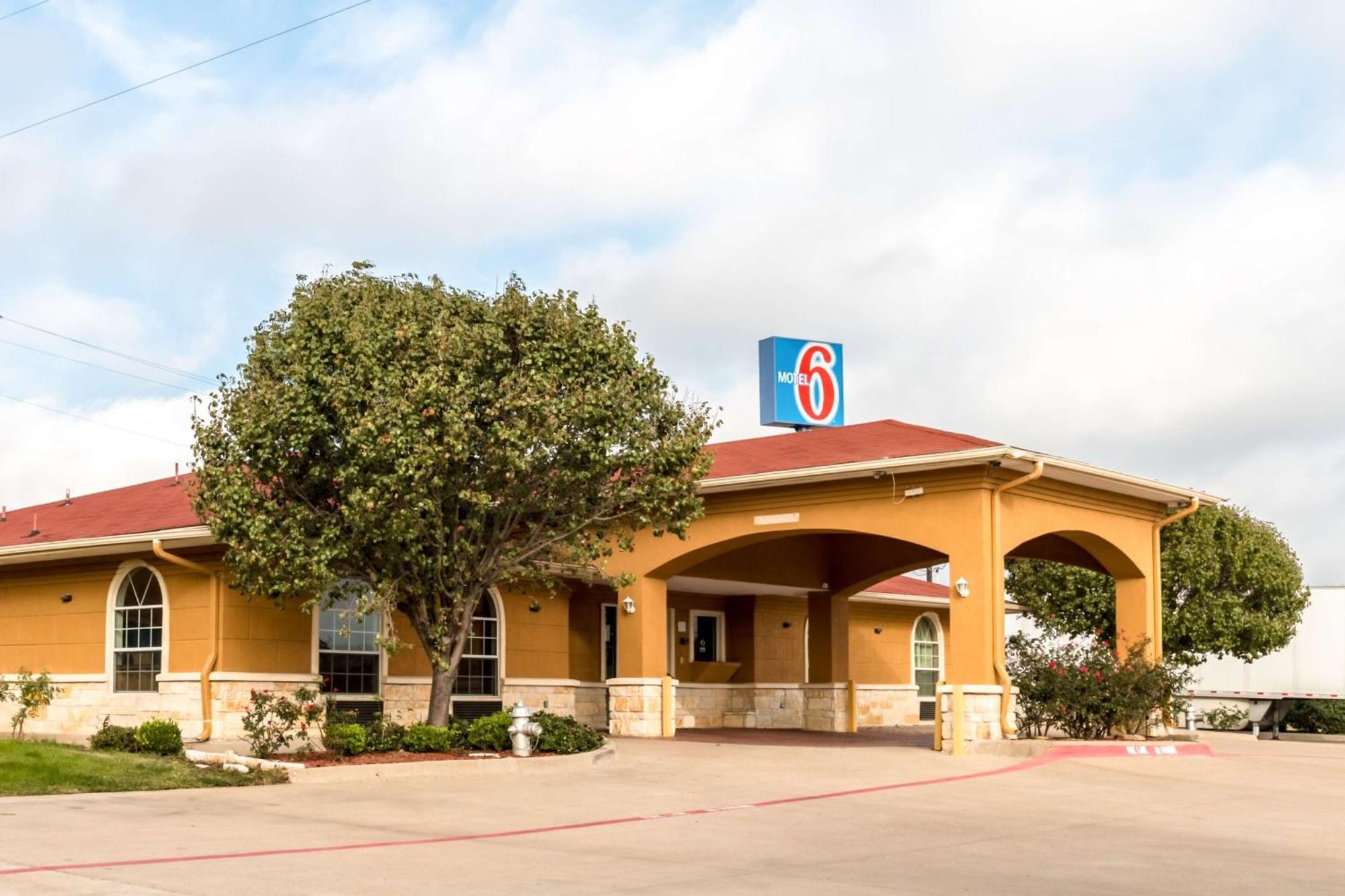 Motel 6 Alvarado Tx Екстер'єр фото